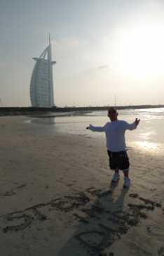 Steve_Redford_The_Minimen_working_in_Dubai_copy